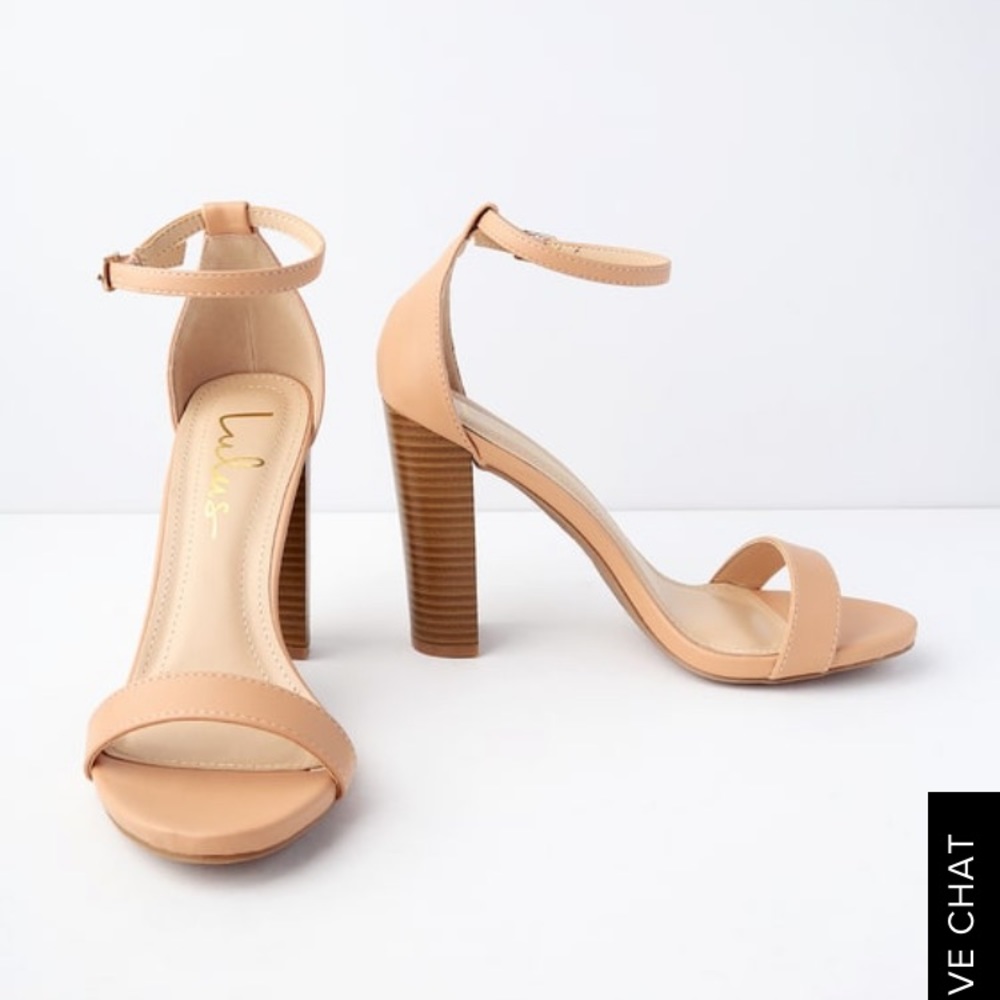 NWT LULUS nude heels size 10